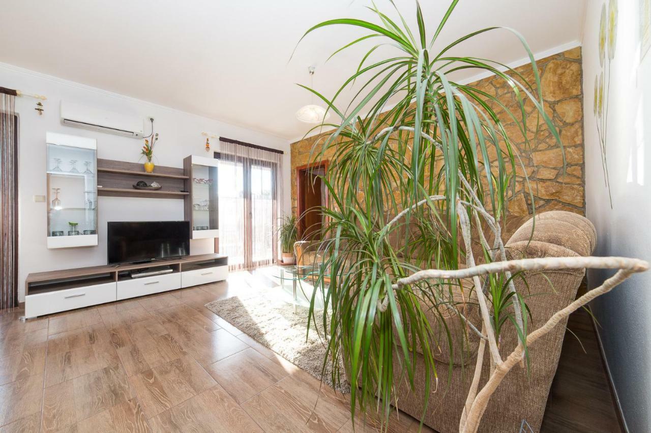Villa Marica Kaštela 外观 照片
