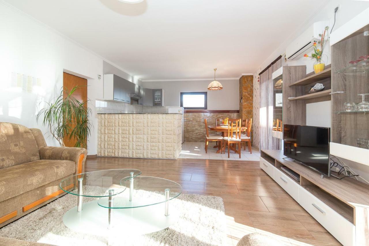 Villa Marica Kaštela 外观 照片